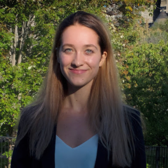 Meet your Posher, Christina - Picture 1 of 1